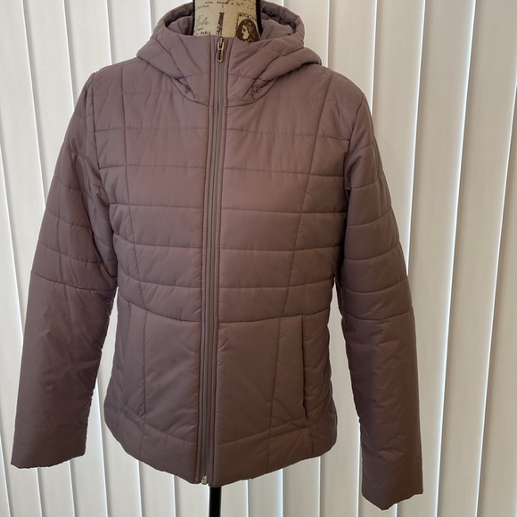 WOMEN’S UNDER ARMOUR INSULATED HOODED JACKET - Picture 6 of 13
